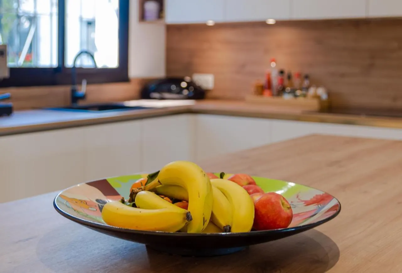 マルベーリャ Fully Renovated Seaside Townhouse 200M From The San Pedro Beach With Gated Communityヴィラ